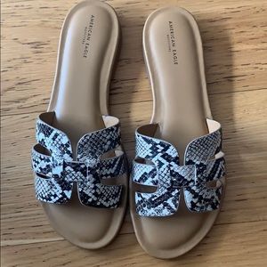 American eagle woman’s sandals size 7. Brand new